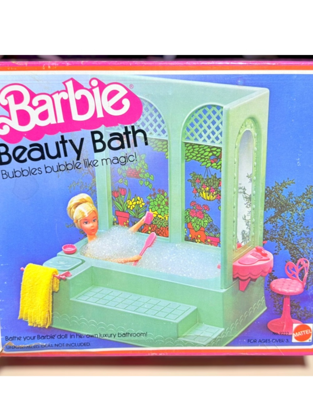 Vintage 1975 Barbie Beauty Bath #9223 Mattel Working Bubbles Box Accessories